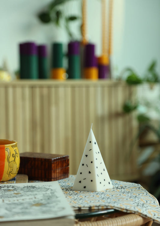 Parva | Pyramid Handmade Hand - painted Soywax candle - House of Dhara